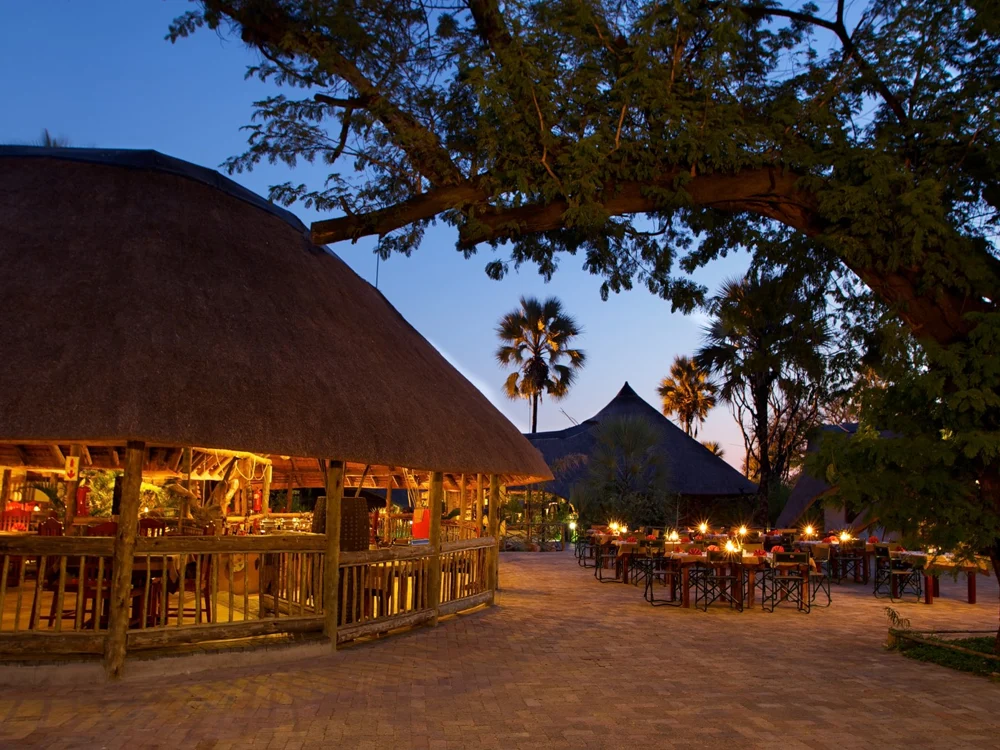 Nata Lodge Botswana Hochzeitsreise webook.ch online reisebuero